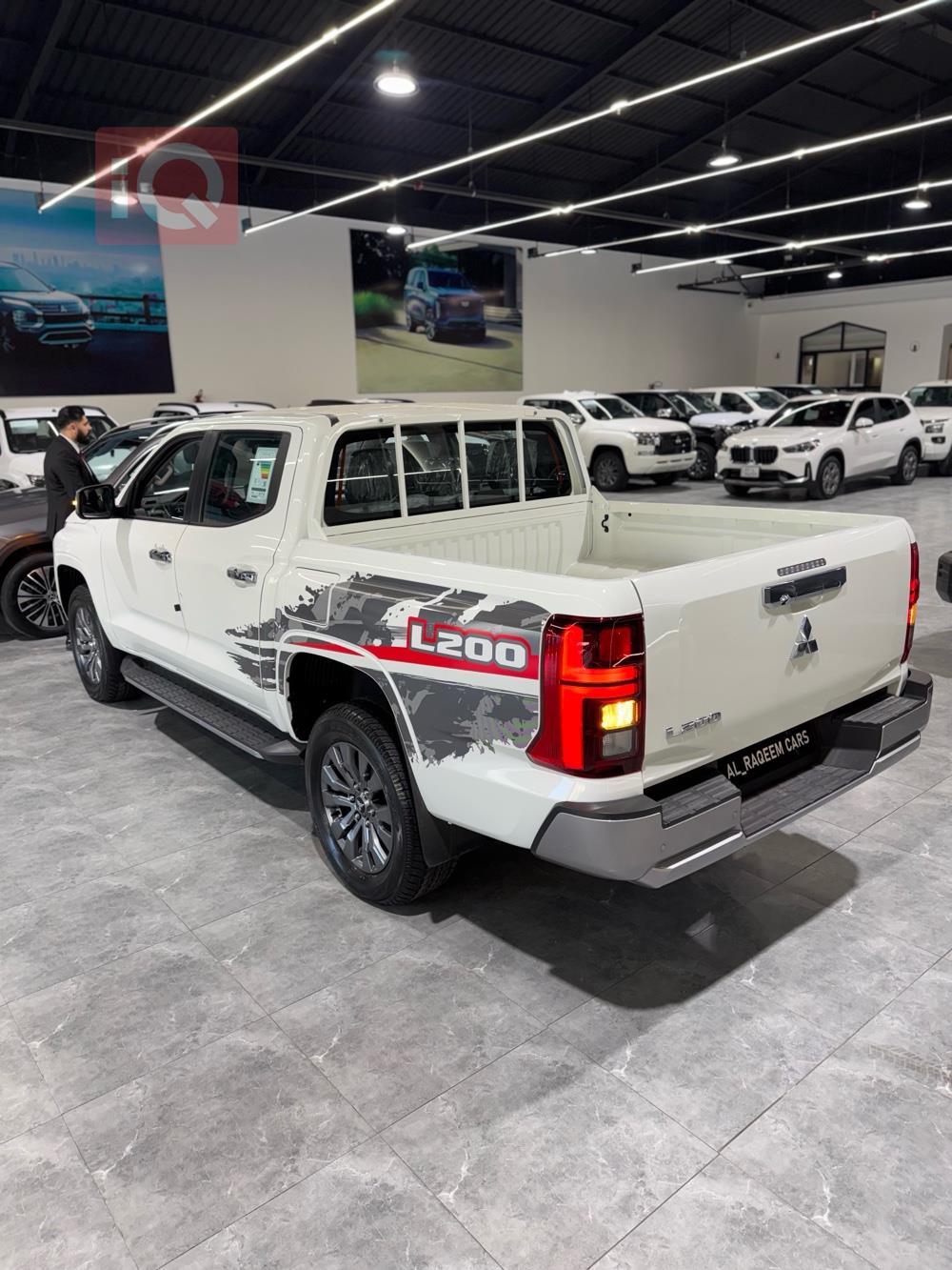 ميتسوبيشي L200
